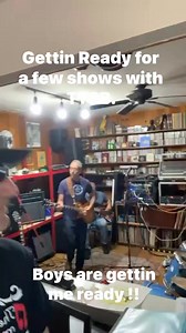 Gettin Ready with my local boys, The Tucker Stevens Band, Thsnks guys. And Tommy for helping out last minute!! I’ll be ROCK FOR BRYAN: A CELEBRATION OF LIFE BENEFIT This Saturday with the Sons Of Skynyrd please come out!! #music #usa #fun #lol #memories Tucker Stevens | Tucker Stevens