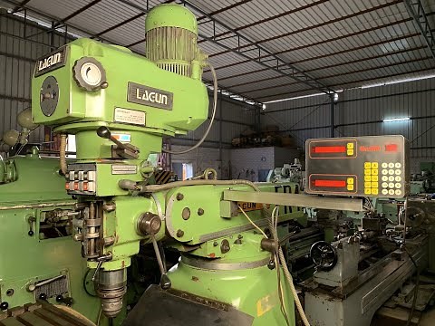 Vertical Turret Milling Machine - Lagun