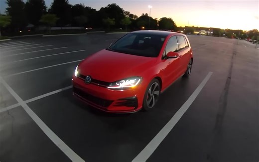 2020 大众 高尔夫 GTI 6速手动 - 第一人称 夜间驾驶