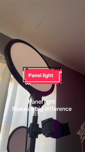 Perfect Panel Light for Your Live Streams
