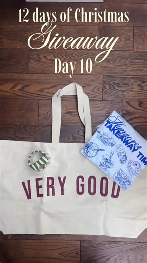 Hope Batchelor on Instagram: "❌giveaway closed. Winner @christiane_davis ❌Day 10 of my 12 days of Christmas giveaway! The perfect Sunday pottering kit ⭐️ a VERY GOOD bag made by @hagarmentprinting ⭐️ @cripandip hangover takeaway T-shirt ⭐️ a ceramic travel coffee cup ⬇️how to enter⬇️ 🌲Comment below letting me know your favourite Sunday line up ⭐️I’ll add all names in the comments to a random name generator and select a winner tomorrow 🫶🏼Only requirement is that you follow me as this is all to