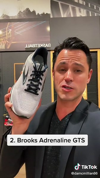 Top 5 Tennis Shoes for Everyday Use – Must-Have Men's Footwear