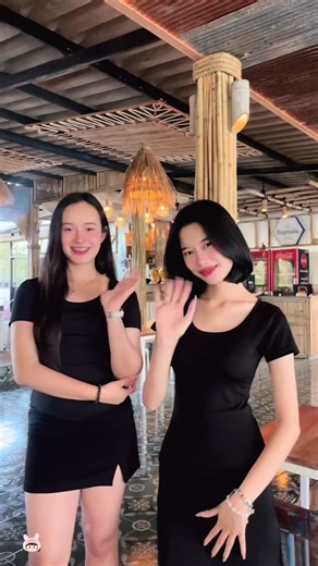 Crossroads เปิดให้บริการตั้งแต่ 11:00น.เป็นต้นไปนะคะ🌈#ครอสโรดส์คาเฟ่ #tiktok #ร้านอาหารสุราษฎร์ #สุราษฎร์ธานี