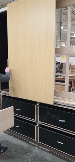 Sample Door with PS 40 Sliding Hardware