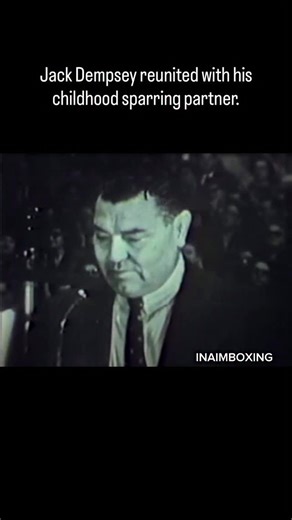 This is a clip of an old show called “this is your life” this video was great, they brought in many of Jack Dempsey’s former opponents. | inaimboxing.ptg
