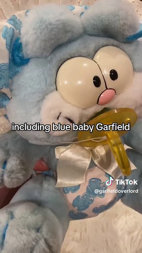 Garfield Plushies Unboxing Video