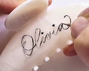 Custom Hair Clip Customized Hair Claw Bridesmaid Claw Clip Wedding Gift Bride Shower Gift Personalized Hair Clip Name Hair Claw Clip Bride - Etsy