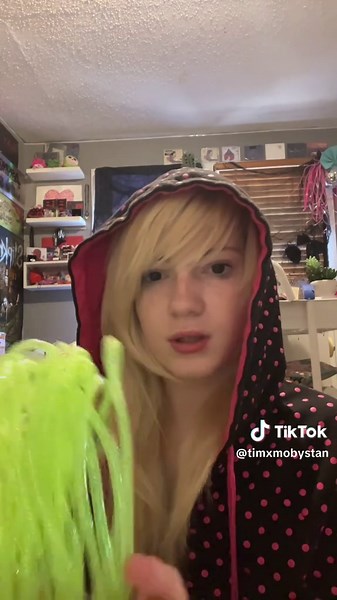 hope thus helps! i honestly dont know what i am doing myself TwT #fyp #cyberlox #industrial #industrialgoth #cybergoth