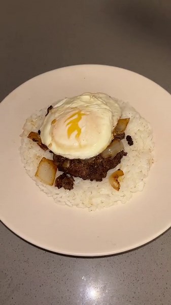 Loco Moco: A Hawaiian Classic You Need to Try
