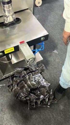 Chai pati pouch packing machine//c.no. 9818586223// Apexo pack