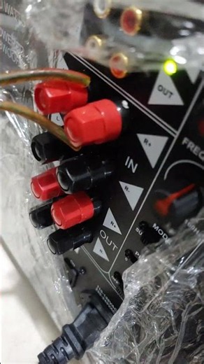 Subwoofer Earthquake MiniMe x Sat Yamaha NS-B150 in EDM Slow Remix