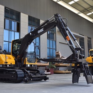 [Hot Item] Railway Track-Laying Equipment Hirail Excavator Sleeper Laying Machine Sleeper Renewal Equipment