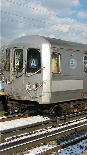 R44 A Train — The High-Speed Veteran of the Far Rockaway Line built by St. Louis Car Compa