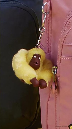 SS26_KiplingxMinions_Teaser_2_9x16 #LiveLight