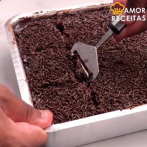 25M views · 443K reactions | BOLO GELADO DE CHOCOLATE! RECEITA FACIL | Amor Por Receitas | Facebook