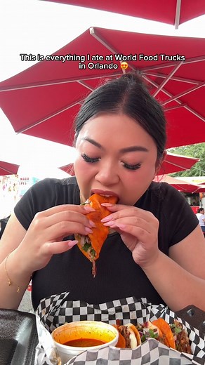 Everything I ate at World Food Trucks 🚚🌮🦞 Birria tacos & seafood boil! 📍World Food Trucks, Kissimmee, Florida 🇺🇸 #worldfoodtrucks #orlando #florida #food #seafoodboil | biteswithlily