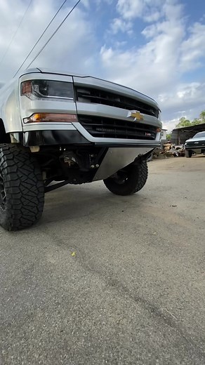 Custom Front Bumper and Corner Valance for Prerunner Silverado