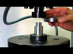 Testing disc springs stacked in series