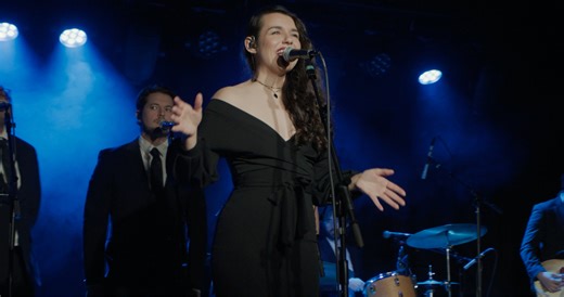 Olivia Dean - Man I Need | After Hours