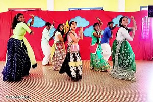 1.4M views · 10K reactions | PER VACHALUM DANCE PERFORMANCE | SADC https://youtu.be/vete0LuPXH0 | W E D D I N G H I G H L I G H T S | Facebook