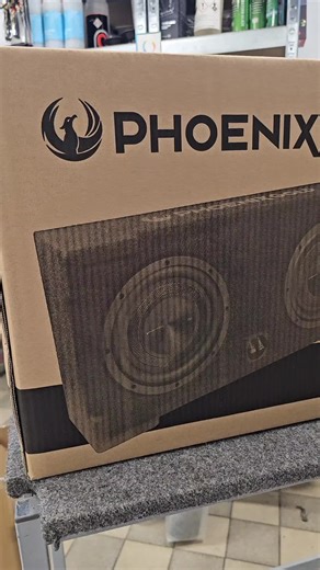 Worldpremiere: Compact Subwoofer from Phoenix Gold
