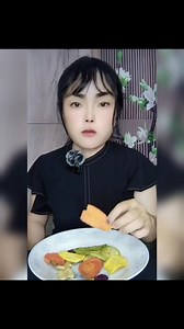 35 reactions | ASIAN GIRL EATING ASMR #trendingreels #viralreels #viralvideo #trendingnow #asmr #mukbang #foodie #cooking #dessert | Mukbang Eating Show | Facebook