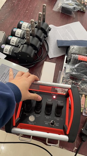 1.5K views · 11 reactions | 4 lever Joystick hydraulic valve wireless remote control crane,12-24V waterproof motor hydraulic valve wireless remote control Truck.#crane #cranetruck #cranes #craneoperator #cranelove #cranework #cranelife #cranesafety #craneindia #driver #reels #viralreels #tata #hitachi #ashokleyland #volvo #volvotrucks #icb #Fassi #Palfinger #HMF #Effer #PM #UNIC #transport #hydraulic #vinc #kren #remotecontrolcraneoperator | Crane Remote Control -3 | Facebook