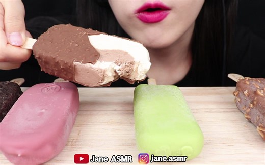 Jane ASMR MAGNUM ICE CREAM CHOCOLATE CRACKING EATING
