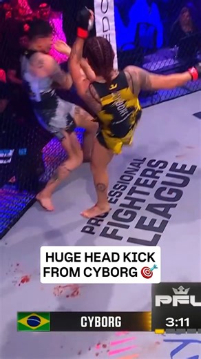 BOOM! Cris Cyborg lands a flawless head kick against Larissa Pacheco 🎯🥶 #MMA #KickBoxing #Fighter #PFL | PFL MMA Live