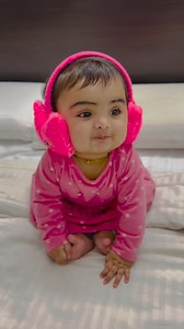 42K views · 3.3K reactions | So sweet. #cute #cutebaby #cutechallenge #cuteness #cutenessoverload #cutebabies #socute #sweetheart #sweet16 #smile #baby #beautifulchallenge #beautychallenge #bestchallenge #babycute #babylove #babyboy #babygirl #adorablebaby #adorable #Amazing #new #Nice #nicegirl #reelsvideoシ #reelsviralシ #reelsfypシ #reelsfbシ #reelschallenge #reelstrending | 홎홤홃홖シ | Facebook