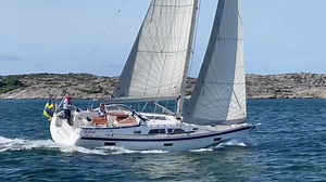 3.5K views · 402 reactions | palstek Magazine from Germany has been here and tested the Hallberg-Rassy 400 (in this video), the 40c and the 50. https://www.hallberg-rassy.com/yachts/hallberg-rassy-400 | Hallberg-Rassy | Facebook