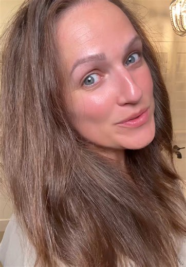 Achieve the Perfect Blowout with Lange Hair Tools