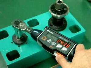 Tohnichi Torque Wrench Digital Type CEM3-G Series - C.S.C. Force Measurement, Inc.