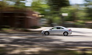 Using sound to reduce motion-sickness in cars