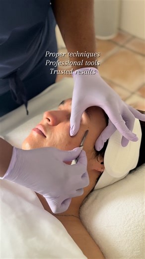 DermaplanePro on Instagram: "✨ Elevate your career with DermaplanePro Certification ✨ Our training helps professionals: 1️⃣ Master dermaplaning techniques safely and effectively 2️⃣ Use professional-grade tools with confidence 3️⃣ Deliver consistent, trusted results for every client 4️⃣ Gain the skills and knowledge to provide expert dermaplaning treatment with precision"