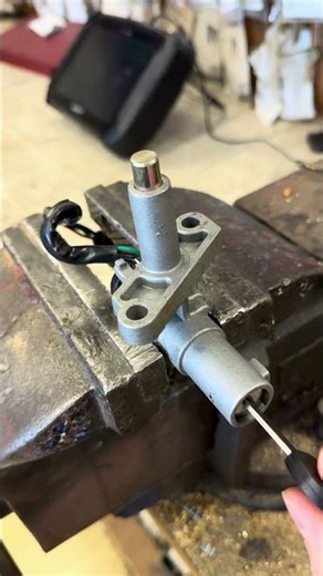 Handmade key for scooter ignition not an instructional video #allockandkeyco #locksmithlife ￼