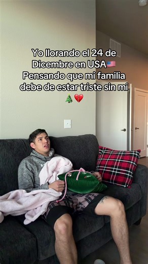 Navidad de los latinos en USA 🇺🇸💔🎄 #latinosenusa #sueñoamericano #colombianosenusa #trabajo #ingles