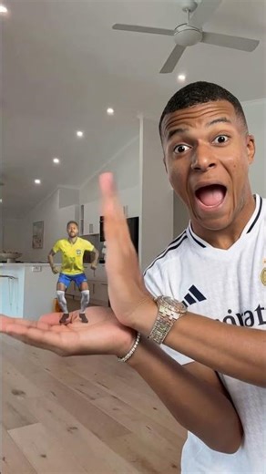 Football stars are screaming with emotion! 😱😭🤩 #cosplay #football #ronaldo