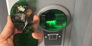 How to spot if the ATM you’re using is rigged to clone your card