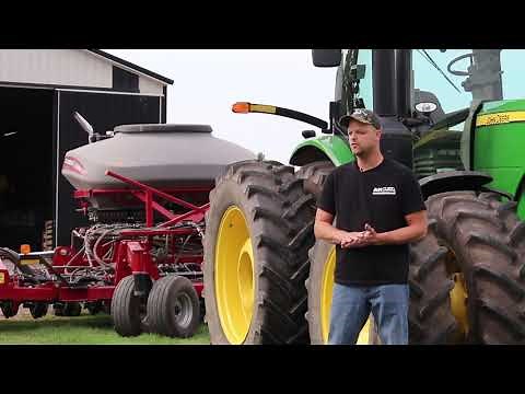 Trimble GFX-750 Display System Testimonial - Cash Grain Farmer