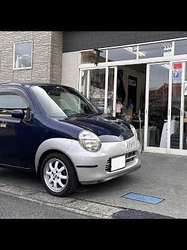 スズキのユニーク2人乗りツインというお車にレカロシート装着模様です。 #スズキツイン #ツイン #スズキツインにレカロシート