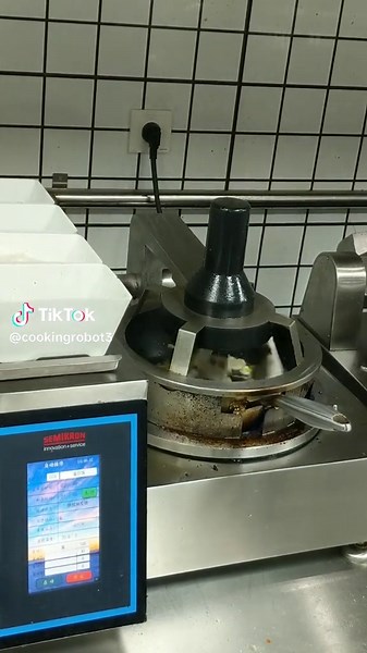 #automaticcookingmachine #cookingmachine #gasstirfrymachine #自动炒菜机 #炒菜机厂家