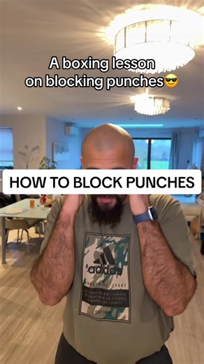 How to block punches properly in boxing #boxing #boxing🥊 #boxingtraining #boxingcoach
