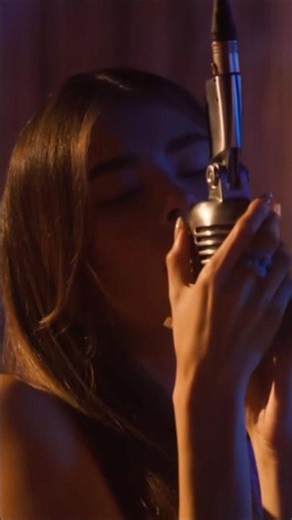 Madison Beer - Blue (Live from The Ellen DeGeneres Show) #madisonbeer #music #musicshorts #song