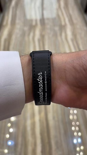 Omega x Swatch MISSION TO THE MOONPHASE 🖤 @Swatch @OMEGA ——- #اكسبلورexplore #ساعات #ساعة #swatch #omega #omegaxswatch #watches #watch #watchaddict #black #اكسبلور