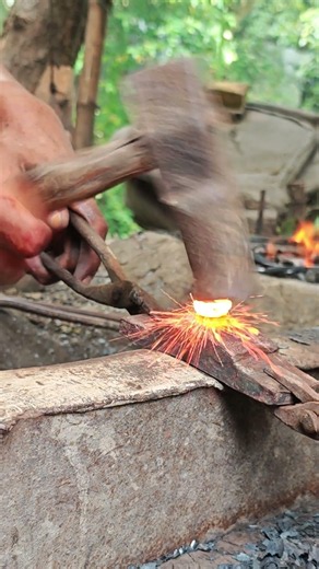⚒️ Amazing Blacksmith Work | Iron Forging Skills in Action 🔥