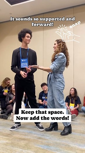 Jodie Langel on Instagram: "How to find ~proper placement~ in this workshop we’re working on “Chip on My Shoulder” from Legally Blonde👙👛🐕 Want more exercises?! Link in bio! #vocalseries #broadway #broadwaysinger #vocalcoach #voicelesson #vocalwarmup #voicewarmups #audition #musicaltheatre #singing #bocaratonsinginglessons #broadwaywarmup #mixvoice #headvoice #beltvoice #voicestudio #jodielangel #broadwayjodie #broadwaybound #jodielangelvoice #jodielangeltiktok #voicetips #voicestudent #mixbel