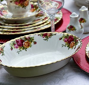 Vintage Royal Albert Old Country Roses Oval Vegetable Dish/bowl 1962 Original Back Stamp, English Bone China Dinnerware - Etsy