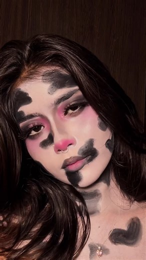Ritika Gupta🩷 on Instagram: "Happy halloween 🎃🐮🐄 #halloween #happyhalloween🎃👻 #halloweenmakeupideas #halloweenmakeuplook #fyp #cow #moo #explore #viral #creativemakeup [halloween makeup, cow makeup, creative makeup, fyp, happy halloween]"