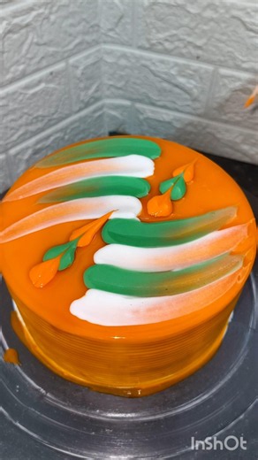 how to make the best butterscotch new look fantastic design #cakedecorating #cakedesign #viral #love